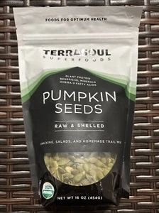 Terrasoul Superfoods Pumpkin Seeds Raw Shelled 16OZ Plant Protein - Picture 1 of 3