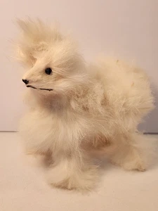 Antiguo perro de piel en miniatura para muñeca de moda o mascota Barbie - Imagen 1 de 4