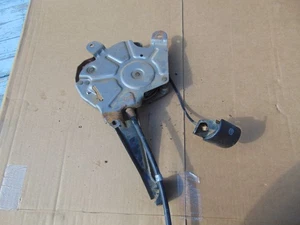 03-07 Chevy Silverado GMC Sierra 2500 3500 EMERGENCY PARK BRAKE ASSEMBLY - Picture 1 of 2