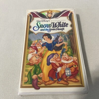 Rare Pristine 1994 Walt Disney's "Snow White and the Seven Dwarfs" VHS #1524 - Image 1 of 4