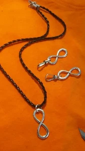 infinitely set necklace +6 zip pulls #140 - Picture 1 of 7
