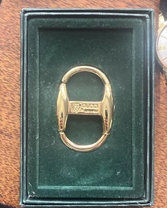 Authentisch Gucci Twist Doppelschlaufe vergoldet Charm Gewicht Schlüsselanhänger Schmuck NEU - Bild 1 von 6