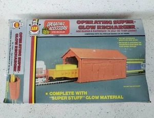 AHM HO Operating Super-Glow Recharger Model Train Building W/ Box VTG #11027   - Picture 1 of 12