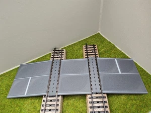 H0 Zubehör - Bahnübergang H0 für Märklin M-Gleis - Zweigleisig-58x80mm - H0 1:87 - Bild 1 von 3
