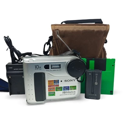 Sony Mavica MVC-FD75 0.4MP Digital Camera Retro Floppy Disk Digicam Bundle - Image 1 of 4