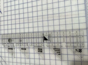 Creative Grids, CGRSR45, 45 degrees half square triangle, 2.5" strips - Picture 1 of 5