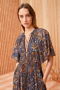 NWT ULLA JOHNSON Margot Coverup Floral Short-Sleeve Swim Coverup sz P GOOP - Picture 1 of 5