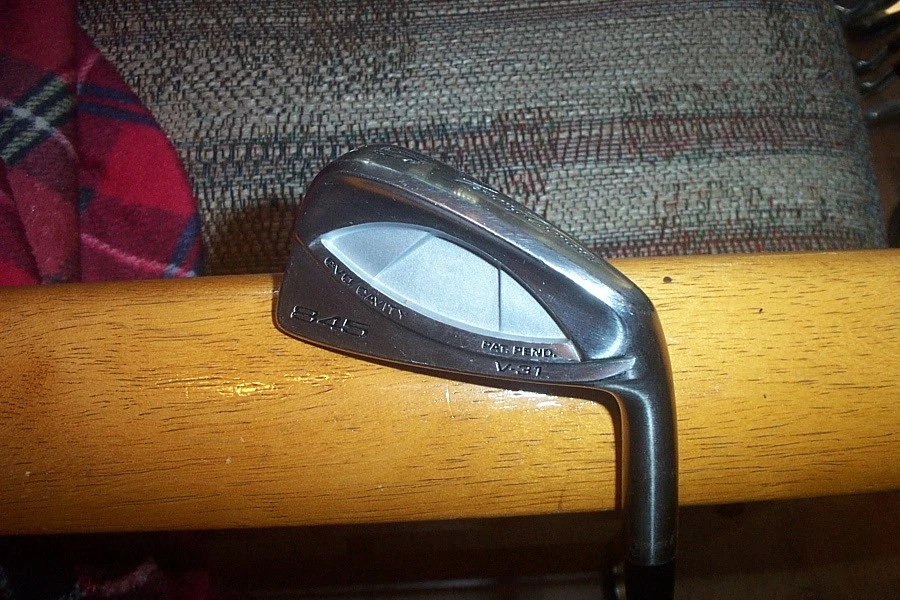 Used Tommy Armour 845  Evo V-31 Cavity  5 Iron  Stiff  graphite  RH - Image 1 of 1
