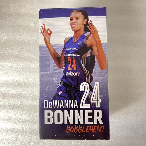 Phoenix Mercury #24 DeWanna Bonner (and Twins) Bobblehead NIB Cover