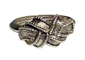 Vintage Avon Ring Silver Tone Metal Bow Knot - Picture 1 of 7