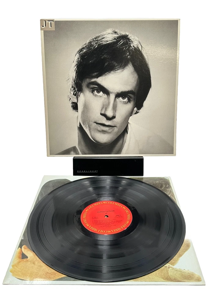 James Taylor  -JT Vinyl Record LP Gatefold  1977 Columbia – JC 34811 - Image 1 of 1