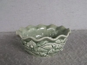 IVY VINE FLORAL CANDLE MAKING CERAMIC CONTAINER Fluted bowl DARK GREEN Planter - Picture 1 of 10