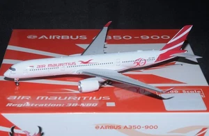 PHOENIX MODELLS 1:400 Airbus A350-900 AIR MAURITIUS 3B-NBP " 50 Years " - Bild 1 von 2