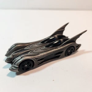 HOT WHEELS 2004 #001 BATMOBILE "ZAMAC" PAINTED RESIN DISPLAY PROTOTYPE! - Picture 1 of 10