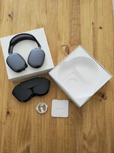 Airpods Max - Photo 1 sur 4