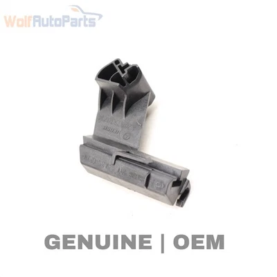 Mercedes-Benz C350 2008-2014 - montaje de soporte de manija de puerta exterior trasera izquierda Foto 1 de 4