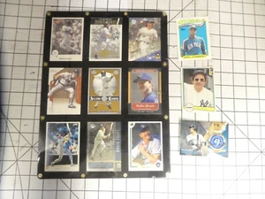 Set of 12 Baseball collector cards (9 for Robyn Yount in a plaque + 3 loose ones - Picture 1 of 5