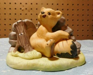 Franklin Porcelain Woodland Surprises Jaqueline B Smith 1984 BEAR Made in Korea - Picture 1 of 7