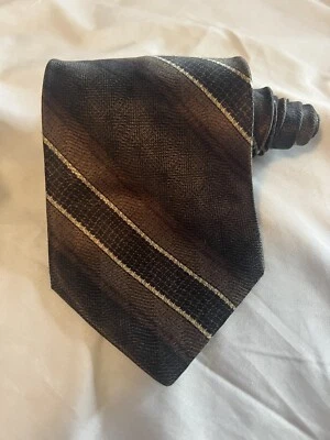 Corbata Croft & Barrow negra/marrón/dorada a rayas toda seda hecha en EE. UU. 57"x4" Foto 1 de 4