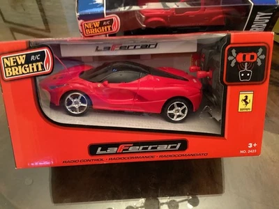 1:24 New Bright R/C LaFerrari - Plastic - Image 1 of 4