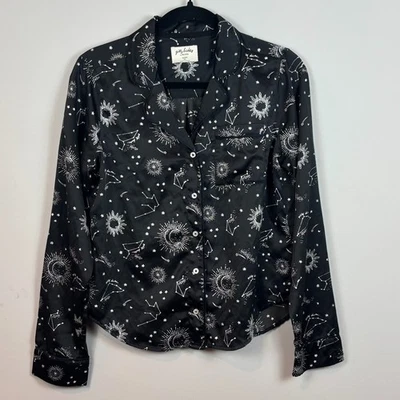 Camisa para dormir Gilly Hicks by Hollister negra con patrón espacial para mujer XS satinada suave Foto 1 de 4