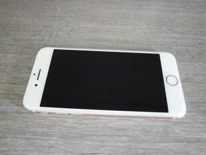 Apple iPhone 8 Roségold 64GB Smartphone - Bild 1 von 2