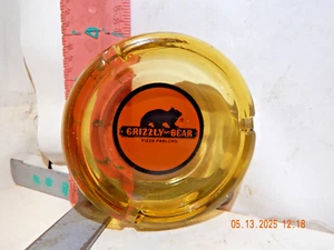 Restaurant advertising ashtray - Grizzly Bear Pizza , 1970's vintage pizza joint - Picture 1 of 1