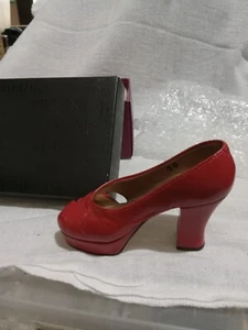 Just the Right Shoe By Raine "Ravishing Red" Artikel 25001 Originalverpackt - Bild 1 von 2