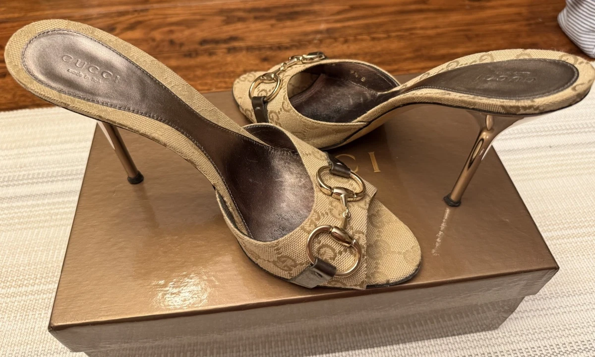 靴 Vintage Gucci Monogram Heels 36 1/2 靴 Vintage Gucci Monogram Heels 36 1/2 GUCCI Vintage GG Monogram