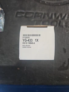 Ford DG1Z-19849-A A/C Expansion Valve YG-433 New Oem - Picture 1 of 4