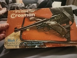 Vintage crosman mark 1 Target pistol,.22 caliber pellet ,Estate sale! - Picture 1 of 21