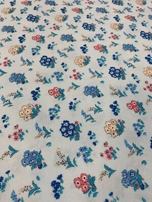 Kensington Gardens B - Colección Flower Show Midnight - Por Liberty Fabrics Foto 1 de 4