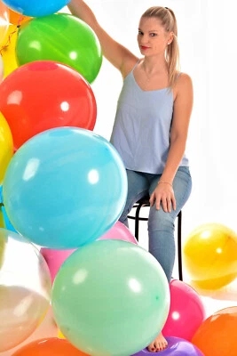 100 great 48cm Ø balloons colorful * 100 x balloons colorful * BWS/RIFCO * PREMIUM * - Image 1 of 4