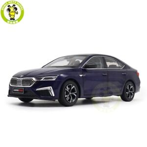 1/18 VW SKODA Octavia PRO Blue Diecast Model Car Gifts For Friends Father