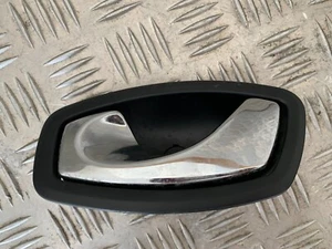 Poignée Porte Intérieure Arrière Gauche - RENAULT CLIO IV (4) PHASE I (1) - Picture 1 of 3
