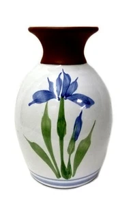 Vaso Emerson Creek Pottery Bud fiore di iris blu floreale rosso argilla dipinto a mano - Foto 1 di 12