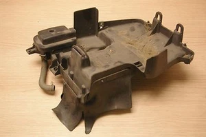 Guardabarros trasero superior Honda SCV100 PLOMO 100 2002 - 2007 RR 80105-KRPA-9000 - Imagen 1 de 3