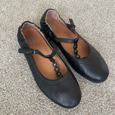 Fitflop Delicato Vieira Adornada T-Bar Cuero Negro Pisos US8 EU39 Usado 1X Foto 1 de 4