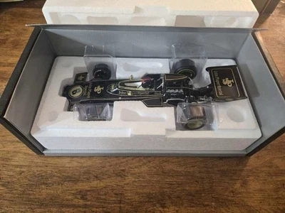 Lotus 72D 1/18 Scale Model Car Emerson Fittipaldi Quartzo - Image 1 of 4