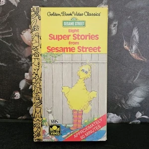 Vintage Golden Book Classics EIGHT SUPER STORIES FROM SESAME STREET VHS - 1985 - Foto 1 di 3