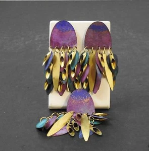 Pendientes perforados de poste de broche vintage tono dorado multicolor India 2 5/8" G3 - Imagen 1 de 12