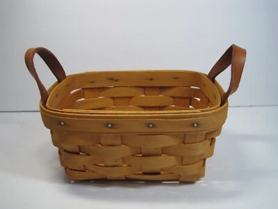 VINTAGE 1998  RECTANGLE LONGABERGER BASKET WITH LEATHER HANDLES 7" x 5" x 3.5" - Image 1 of 4