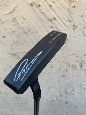 COBRA GREG NORMAN U MODEL MILLED FORGING 35.25" PUTTER - COBRA LAMKIN GRIP - Image 1 of 4