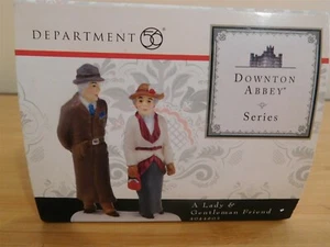 Dept 56 Downton Abbey - A Lady & Gentleman Friend - NIB Free Shipping - Picture 1 of 1