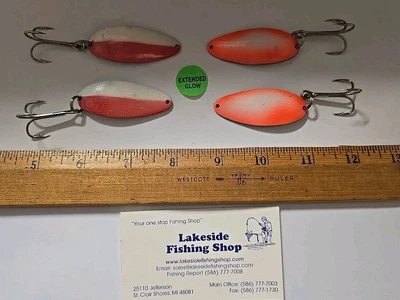 LOT OF 4 UNBRANDED 2.25" WALLEYE SPOONS FISHING CASTING LURES EXTENDED GLOW - Image 1 of 3