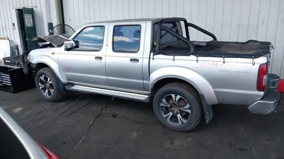 Nissan Navara D22 2.5 Yd25 Diesel Exhaust Manifold - image 1 of 4