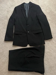 CHAPS Boys Suit ~ Size 18 ~ Black Single Breasted ~ 2 buttons - Picture 1 of 6