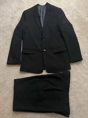 CHAPS Boys Suit ~ Size 18 ~ Black Single Breasted ~ 2 buttons - Image 1 of 4