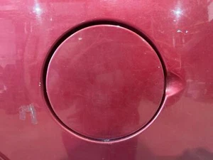 1995 GMC Jimmy S15 Cherry Red-94U Fuel Tank Door - Picture 1 of 1