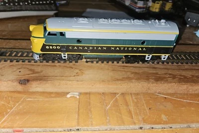 CANADIAN NATIONAL F7 DUMMY, ATHEARN HO GUAGE - Image 1 of 4